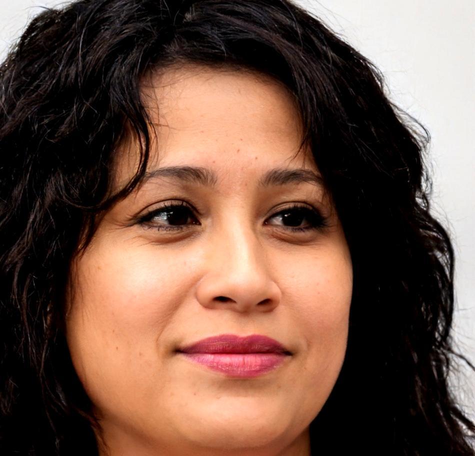 Portrait professionnel d'Inès Toussaint